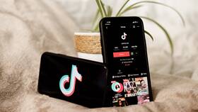 Как перекинуть видео в TikTok в Кальцедония